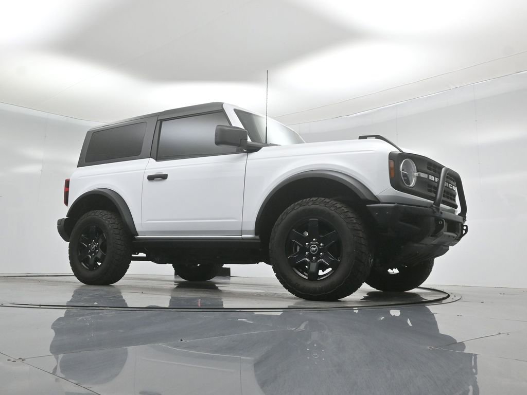 Certified 2024 Ford Bronco Black Diamond AWD/4WD image 3