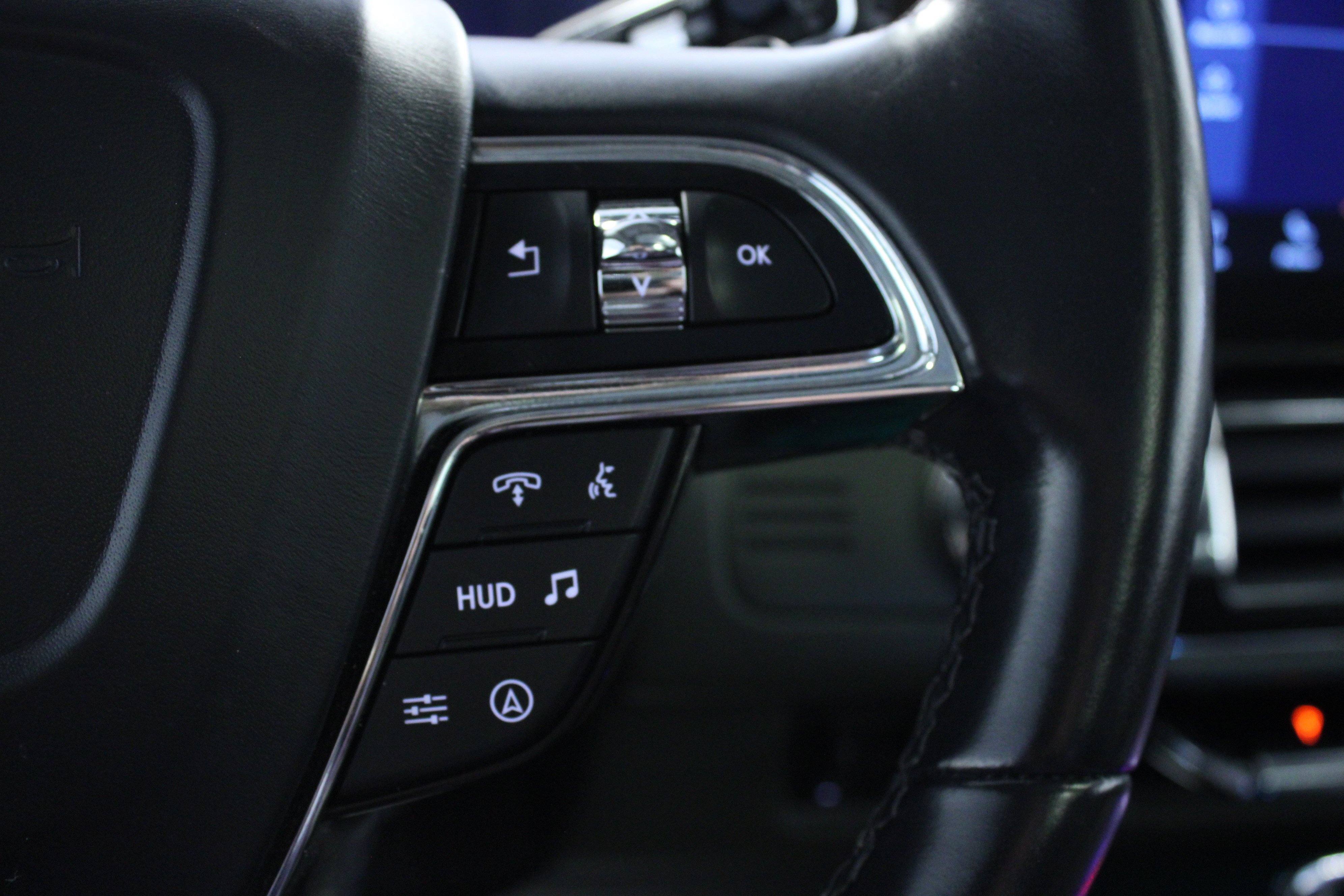 Used 2022 Lincoln Navigator L Black Label AWD/4WD image 22