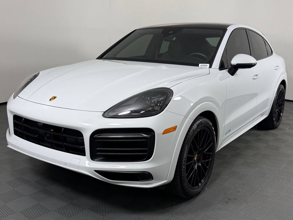 Certified 2023 Porsche Cayenne GTS AWD/4WD image 1