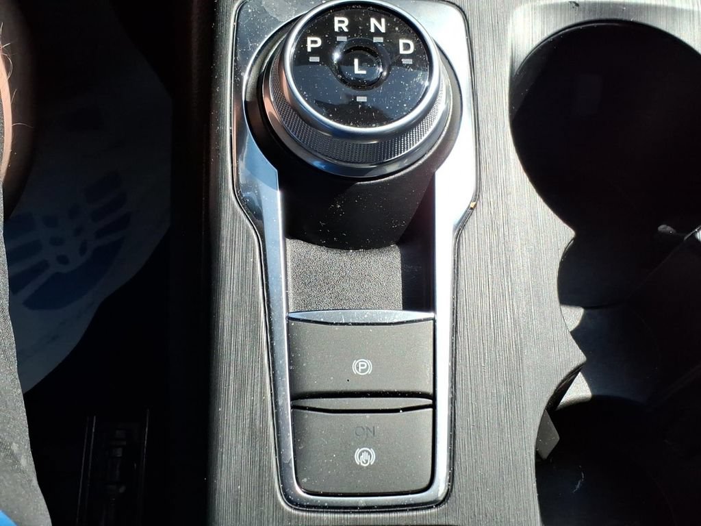 Used 2024 Ford Escape ST-Line w/ Tech Pack #1 AWD/4WD image 19