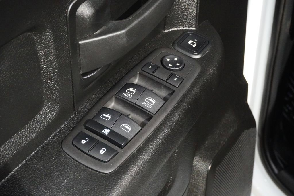 Used 2024 RAM 5500 Tradesman w/ Chrome Appearance Group image 23