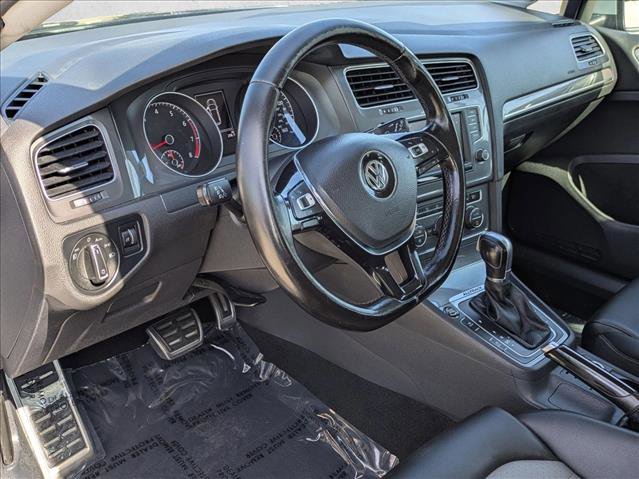Used 2017 Volkswagen Golf Alltrack SEL image 10