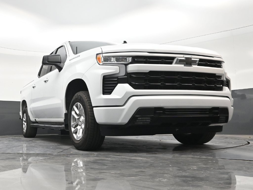 Used 2024 Chevrolet Silverado 1500 RST RWD image 25