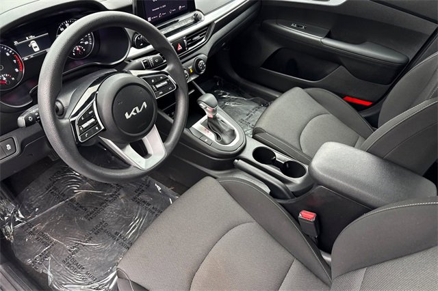 Certified 2024 Kia Forte LXS image 12