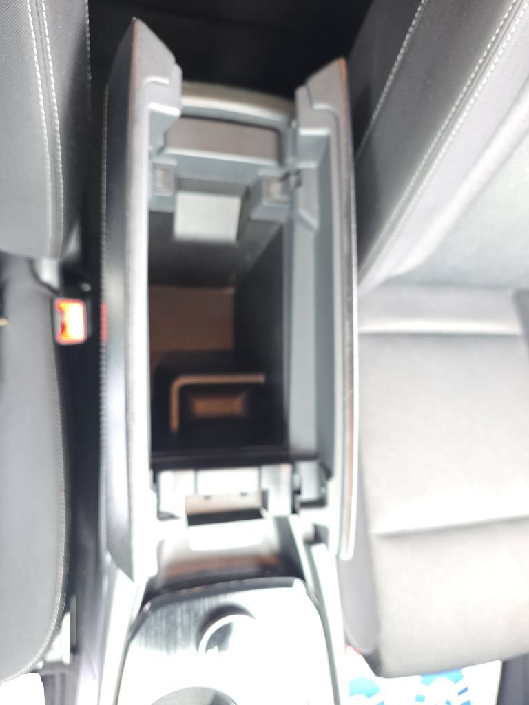 Used 2024 Nissan Rogue SV AWD/4WD image 25