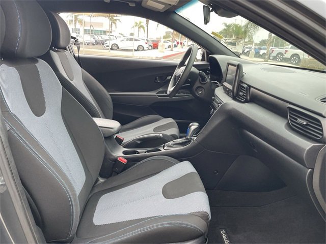 Used 2019 Hyundai Veloster 2.0 image 25
