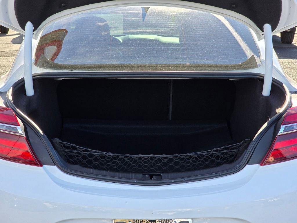 Used 2017 Buick Regal Sport Touring image 14