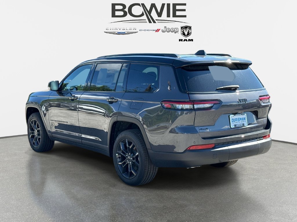 New 2025 Jeep Grand Cherokee L Limited w/ Trailer Tow Package AWD/4WD image 4