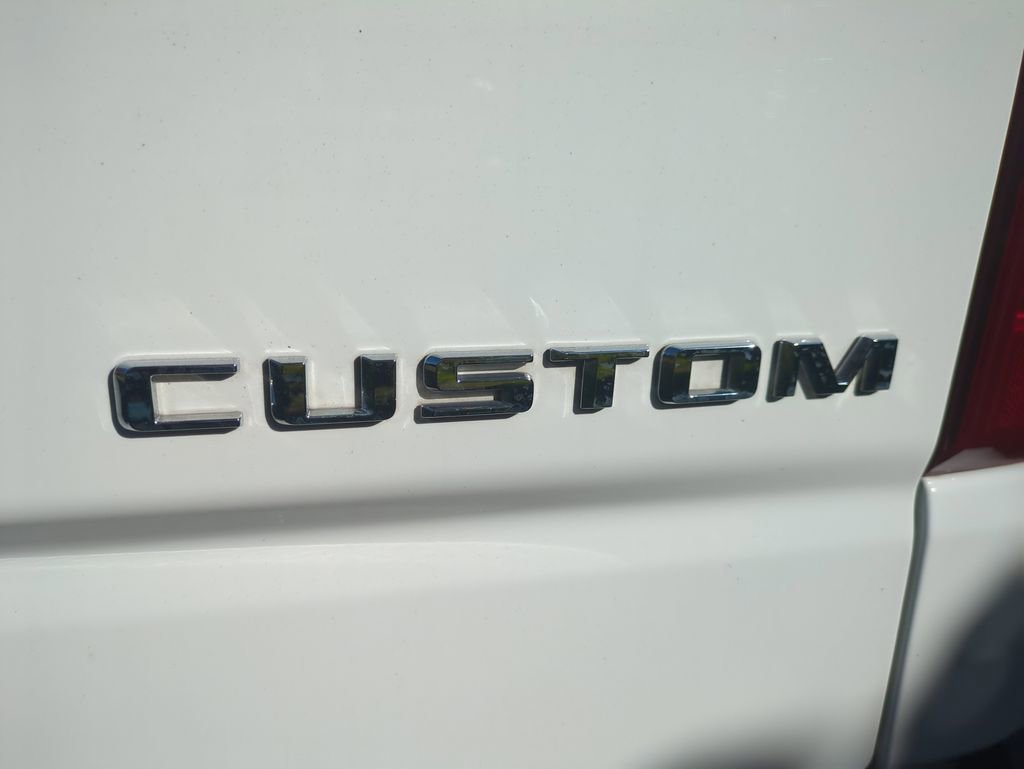 Used 2023 Chevrolet Silverado 1500 Custom w/ LPO, Dark Essentials Package image 17