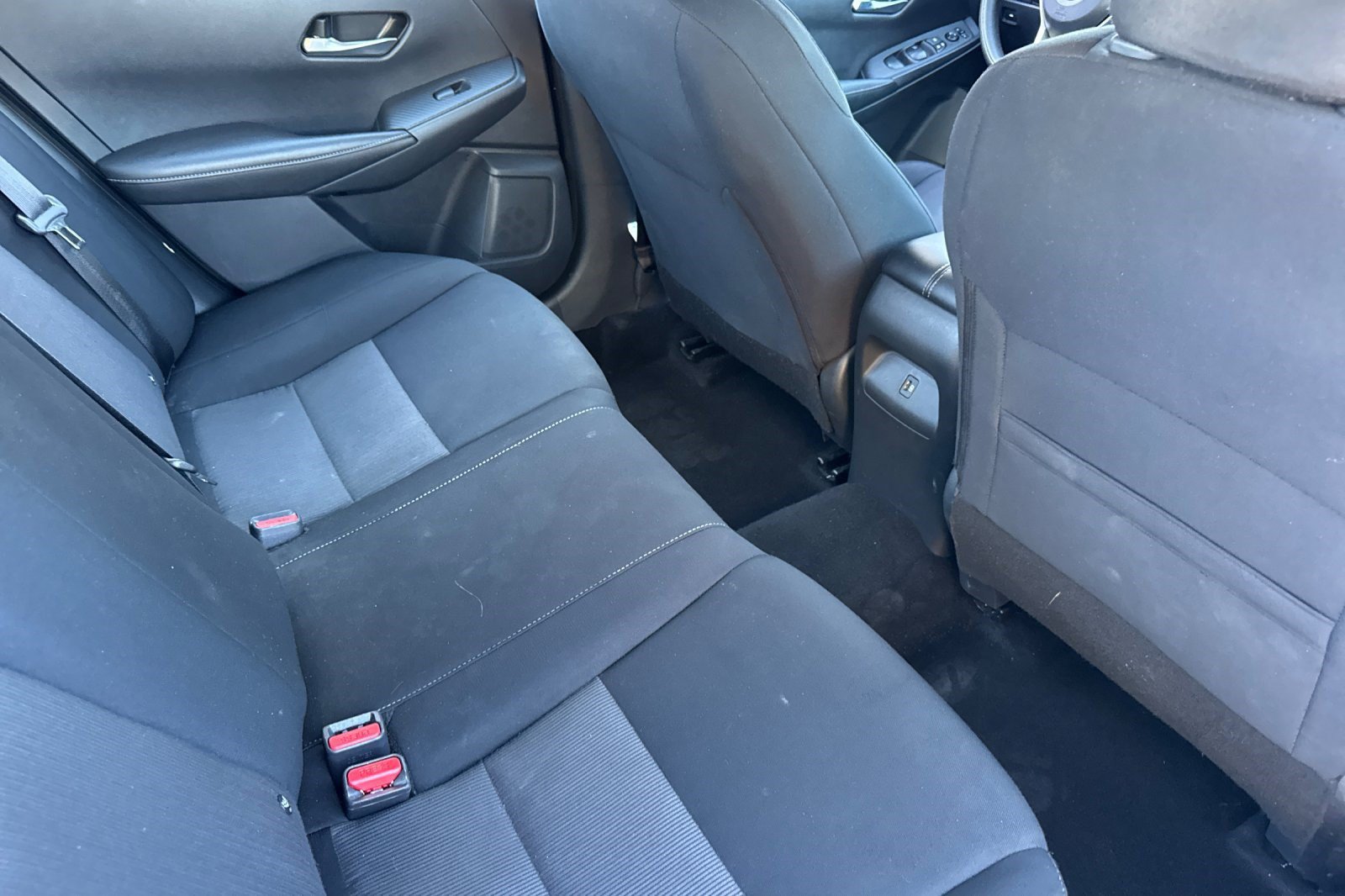 Used 2023 Nissan Sentra SV FWD image 31