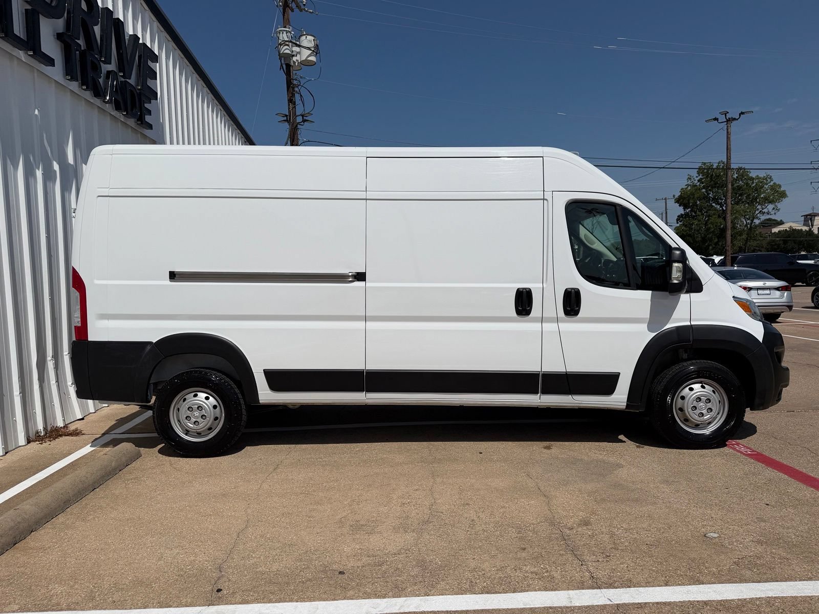 Used 2025 RAM ProMaster 3500 w/ Convenience Group FWD image 8