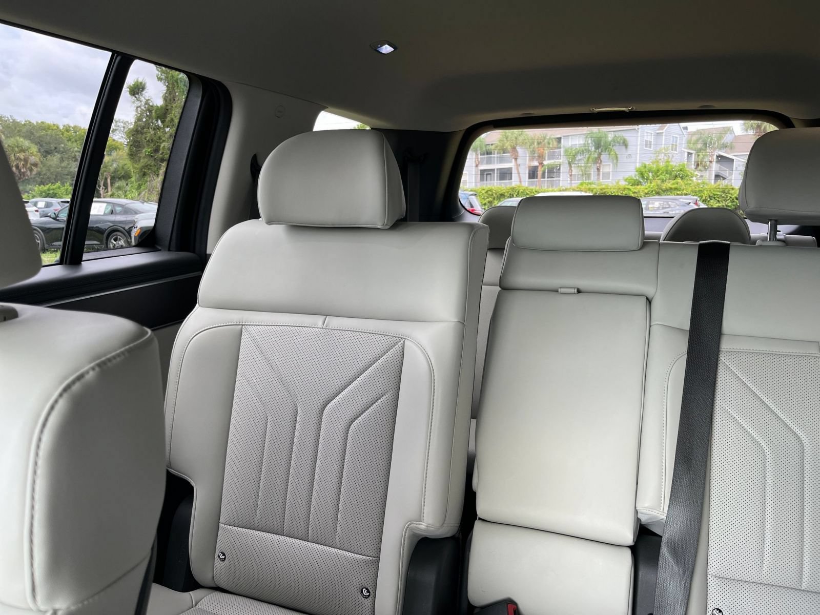 Used 2026 Hyundai Santa Fe SEL FWD image 40