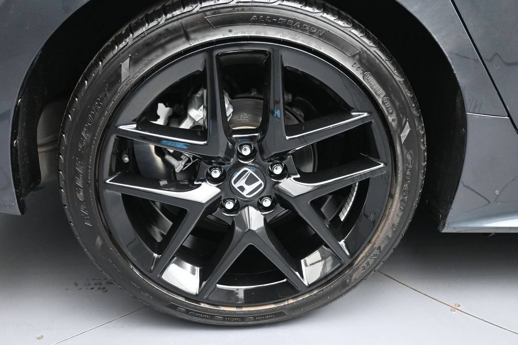 Certified 2025 Honda Civic Sport image 12