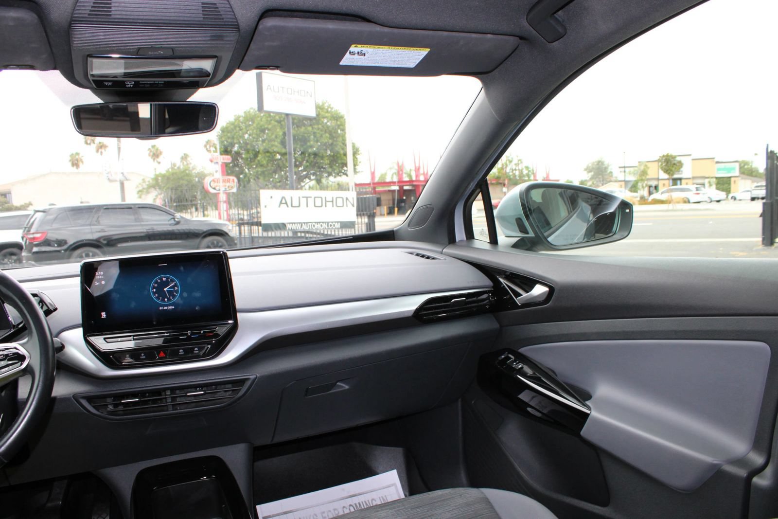Used 2021 Volkswagen ID.4 Pro RWD image 19