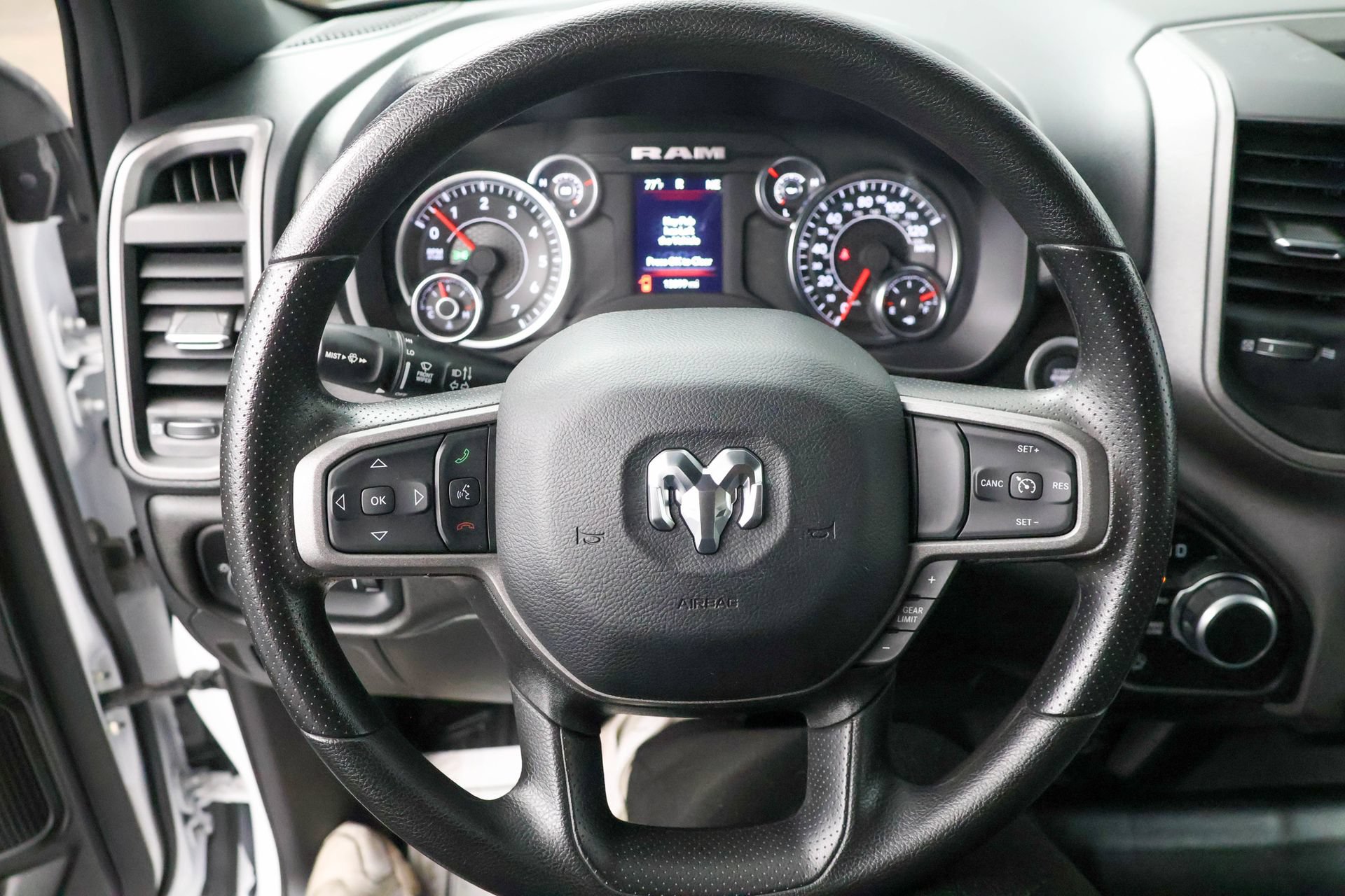 Used 2023 RAM 1500 Tradesman w/ Tradesman Group AWD/4WD image 18