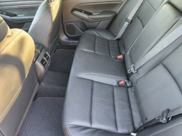 Used 2023 Nissan Altima 2.0 SR FWD image 26