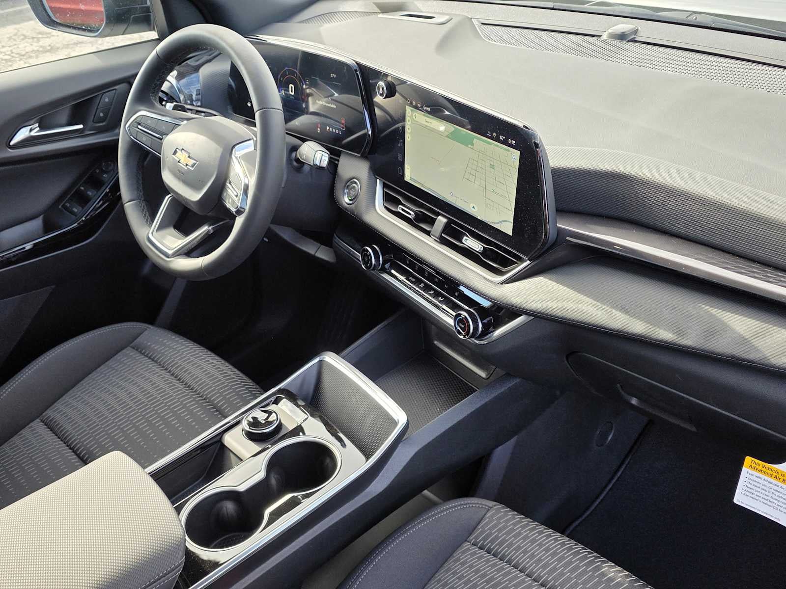New 2026 Chevrolet Equinox LT w/ Safety and Technology Package AWD/4WD image 10