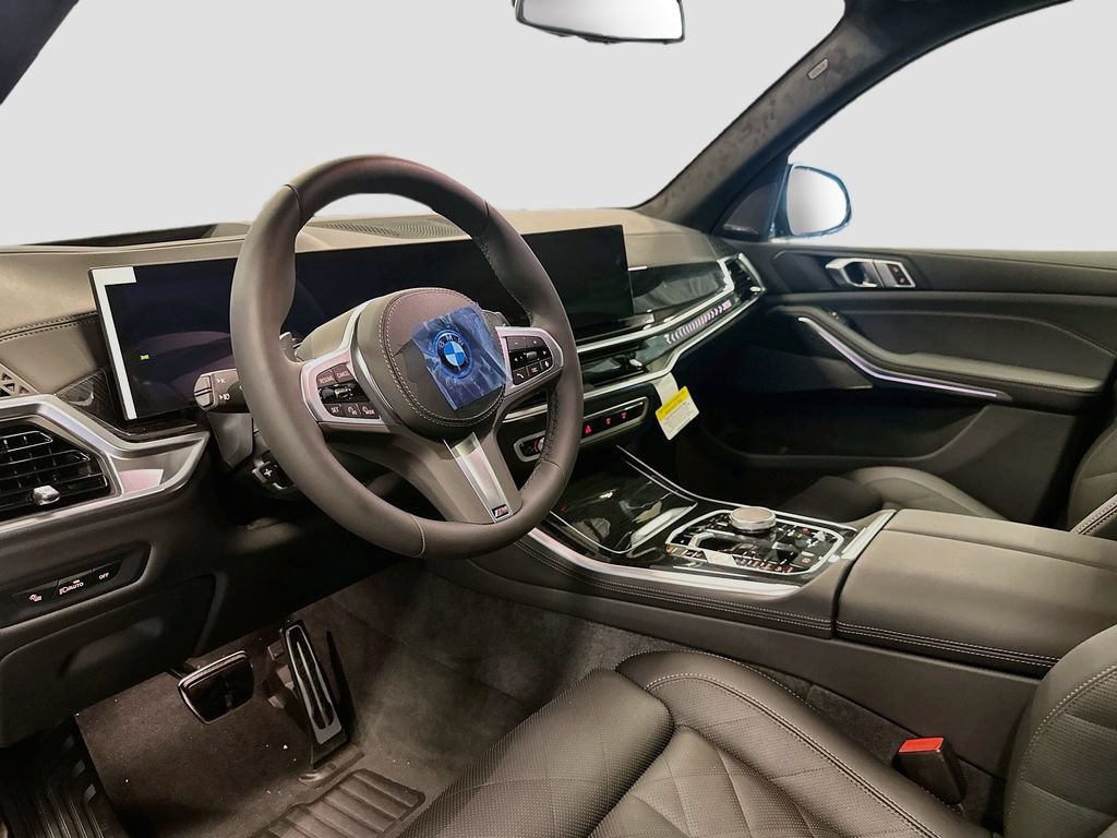 New 2026 BMW X5 xDrive50e w/ M Sport Package AWD/4WD image 9