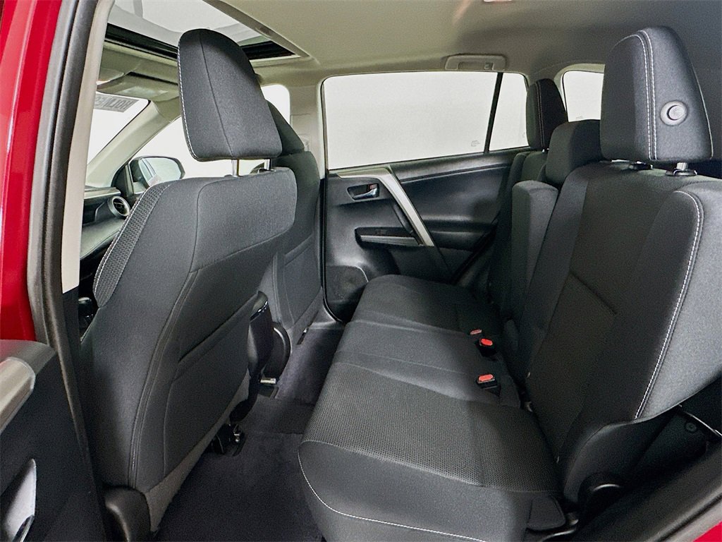 Used 2018 Toyota RAV4 XLE image 13