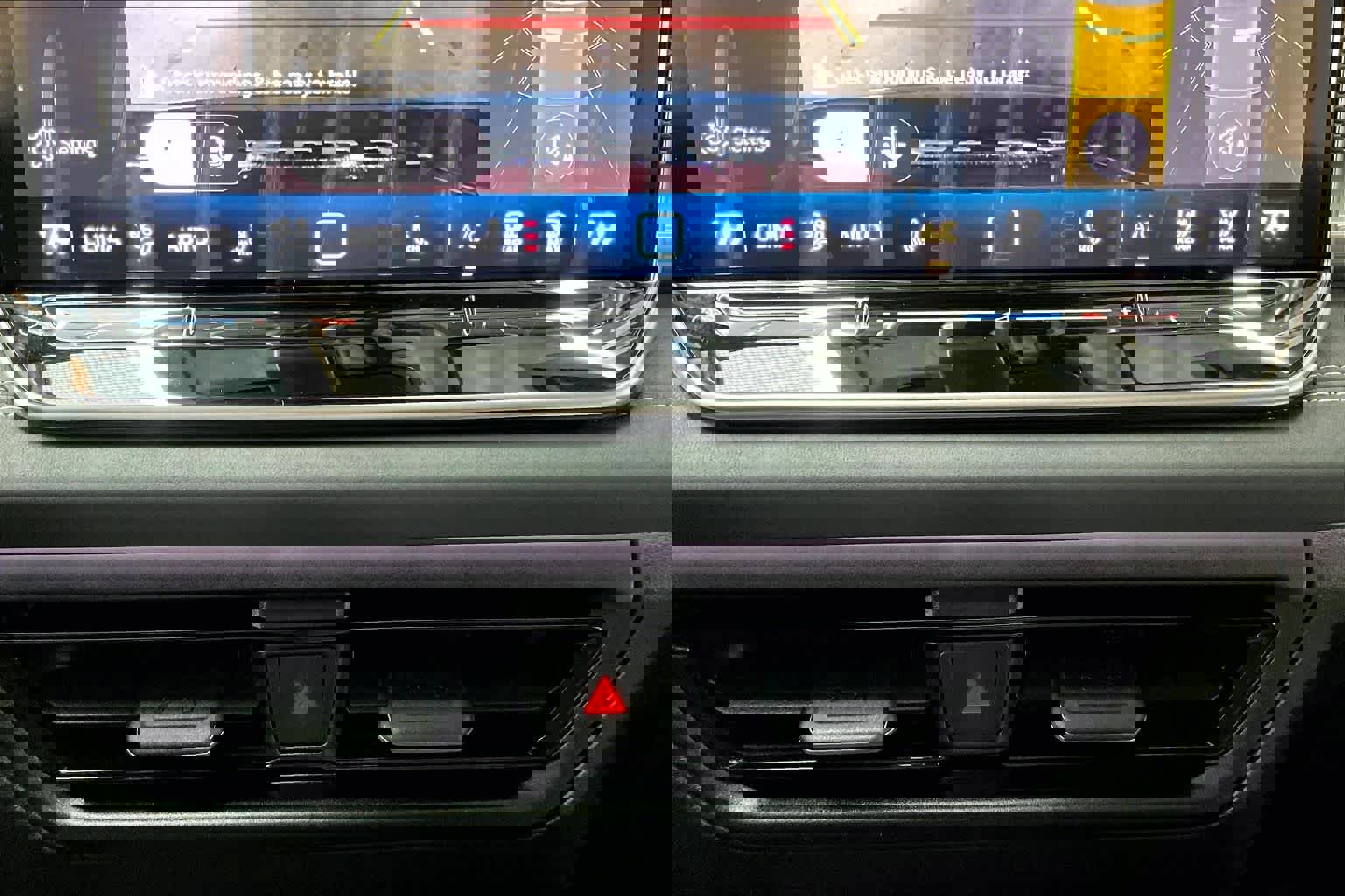 New 2026 Volkswagen Tiguan SE image 21