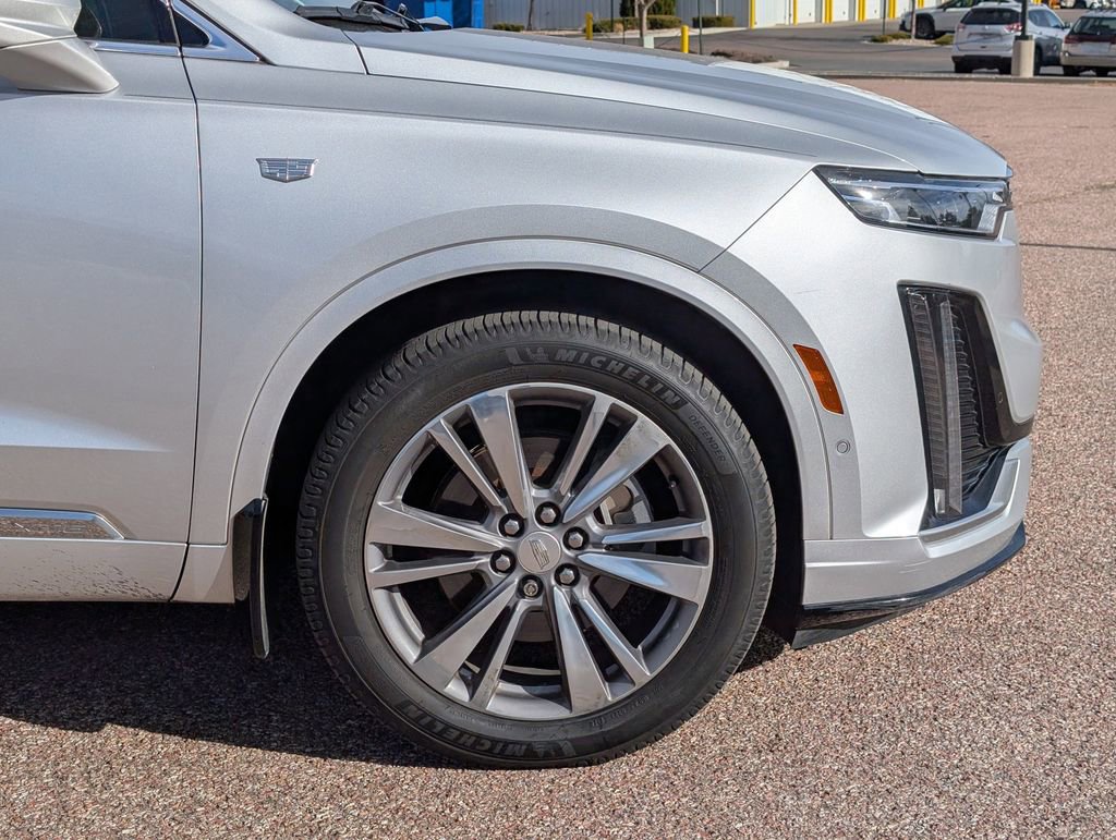 Used 2020 Cadillac XT6 Premium Luxury w/ Platinum Package image 5