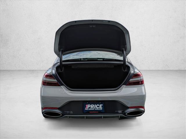 Used 2025 Genesis G70 2.5T image 7