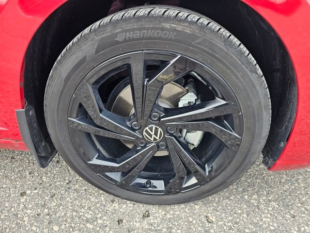 Used 2025 Volkswagen Jetta SE w/ Sunroof Package image 5