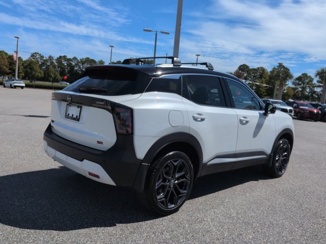 Certified 2026 Nissan Kicks SR FWD image 4