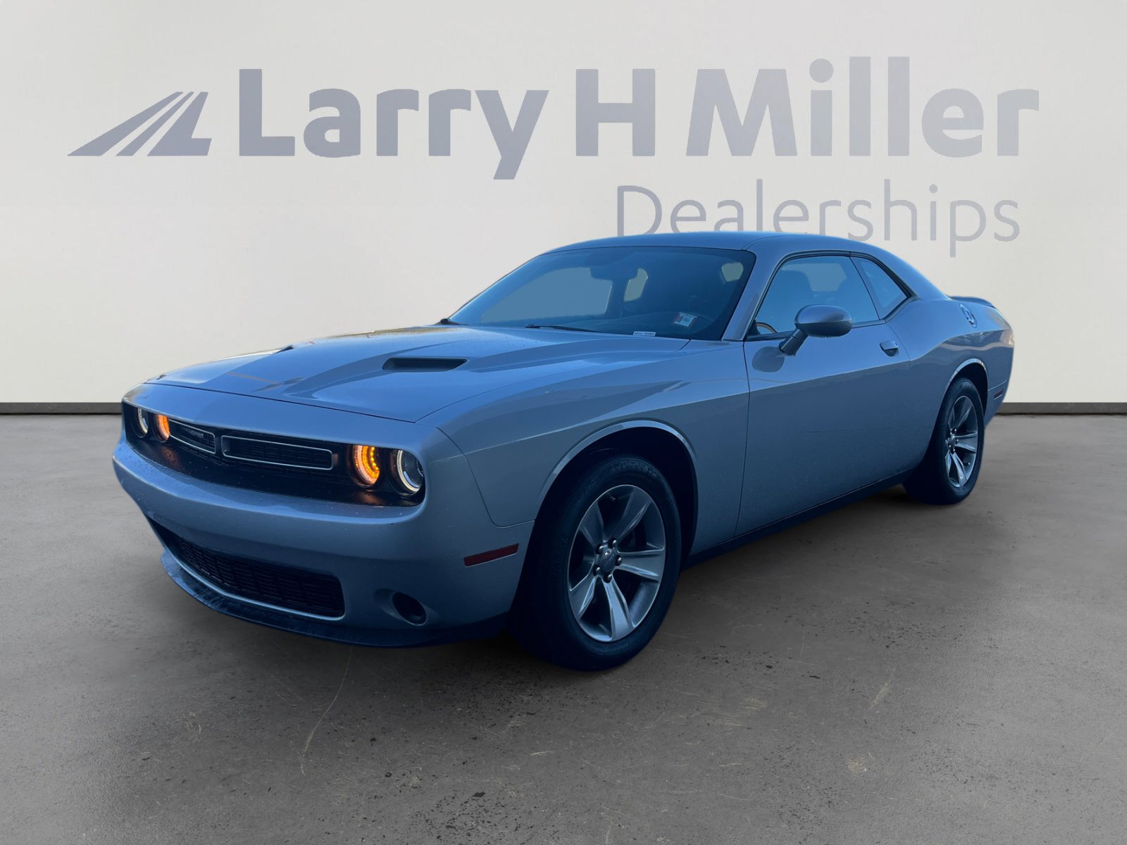 Used 2022 Dodge Challenger SXT