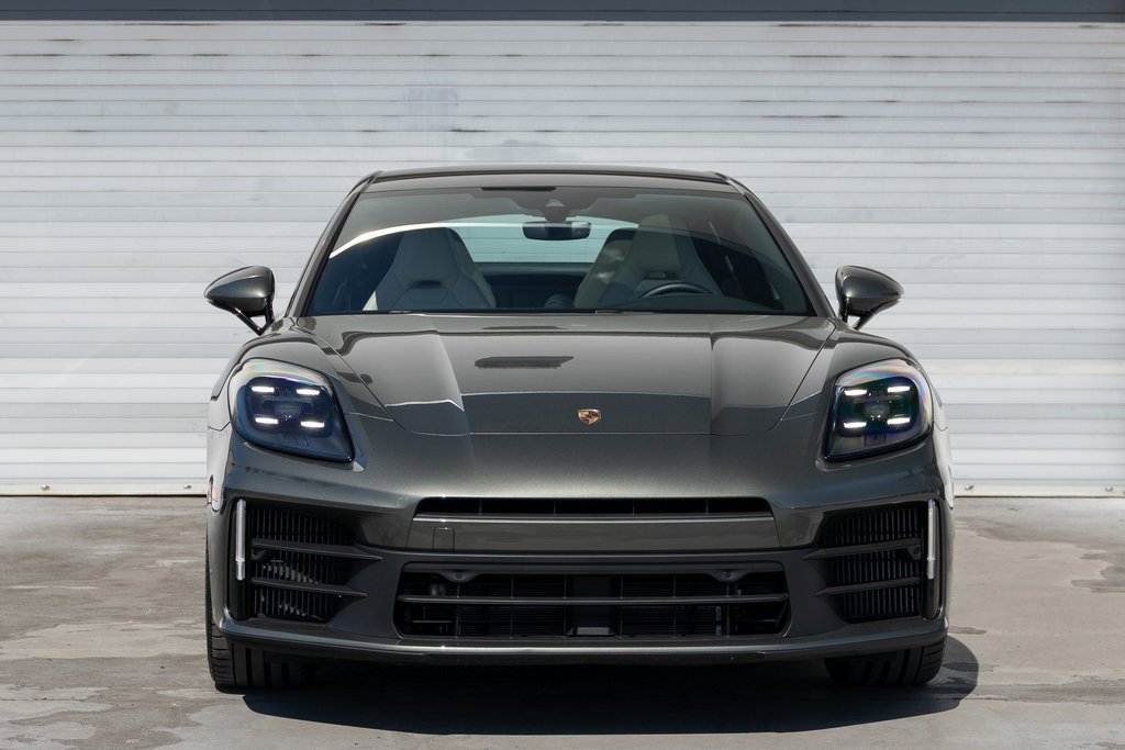 Certified 2025 Porsche Panamera 4S image 11