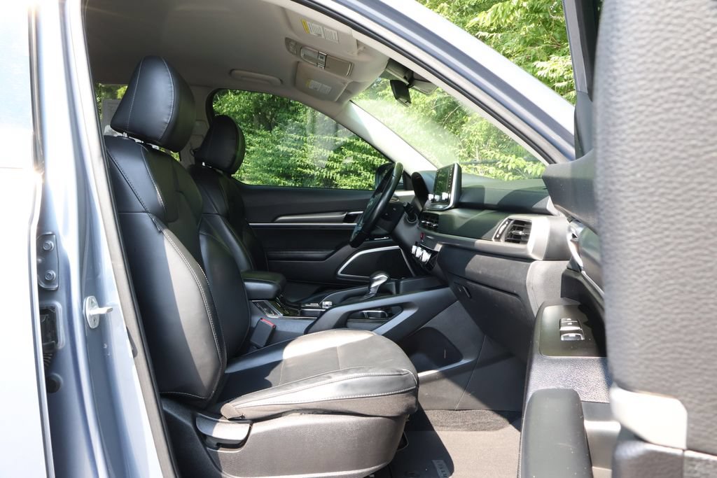Used 2020 Kia Telluride LX AWD/4WD image 38