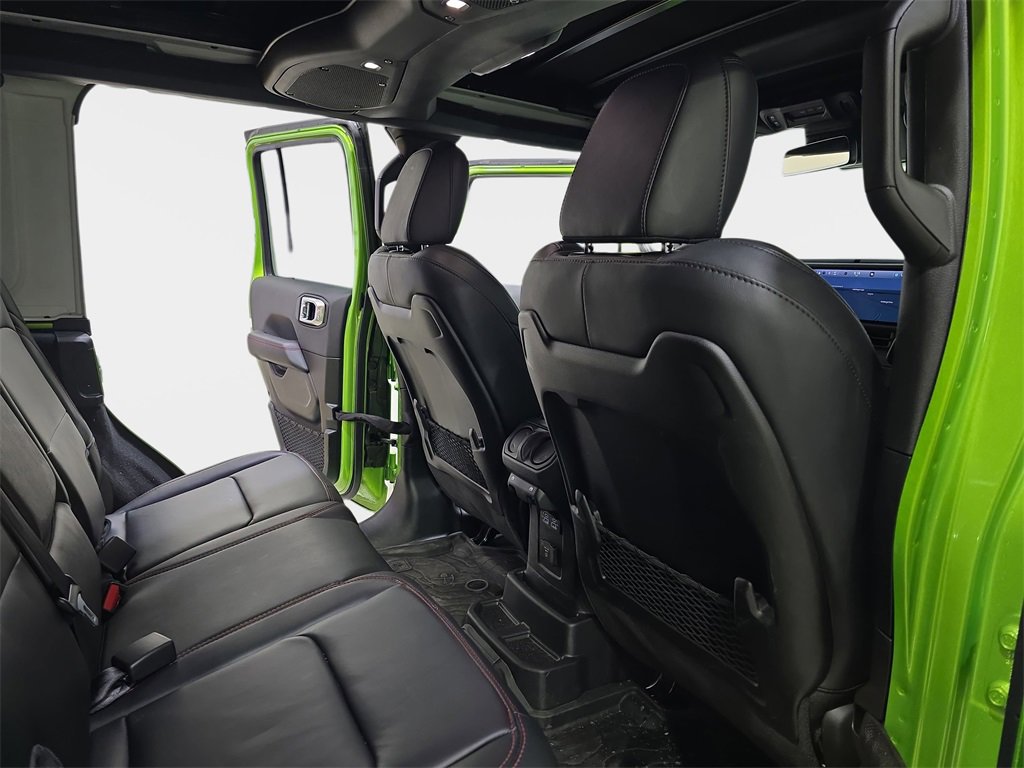 Used 2025 Jeep Wrangler Unlimited Rubicon image 13