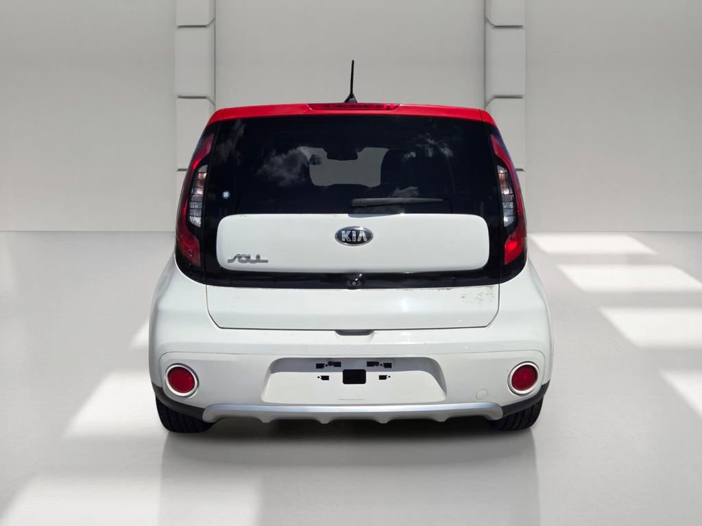 Used 2017 Kia Soul + w/ Designer's Package FWD image 6