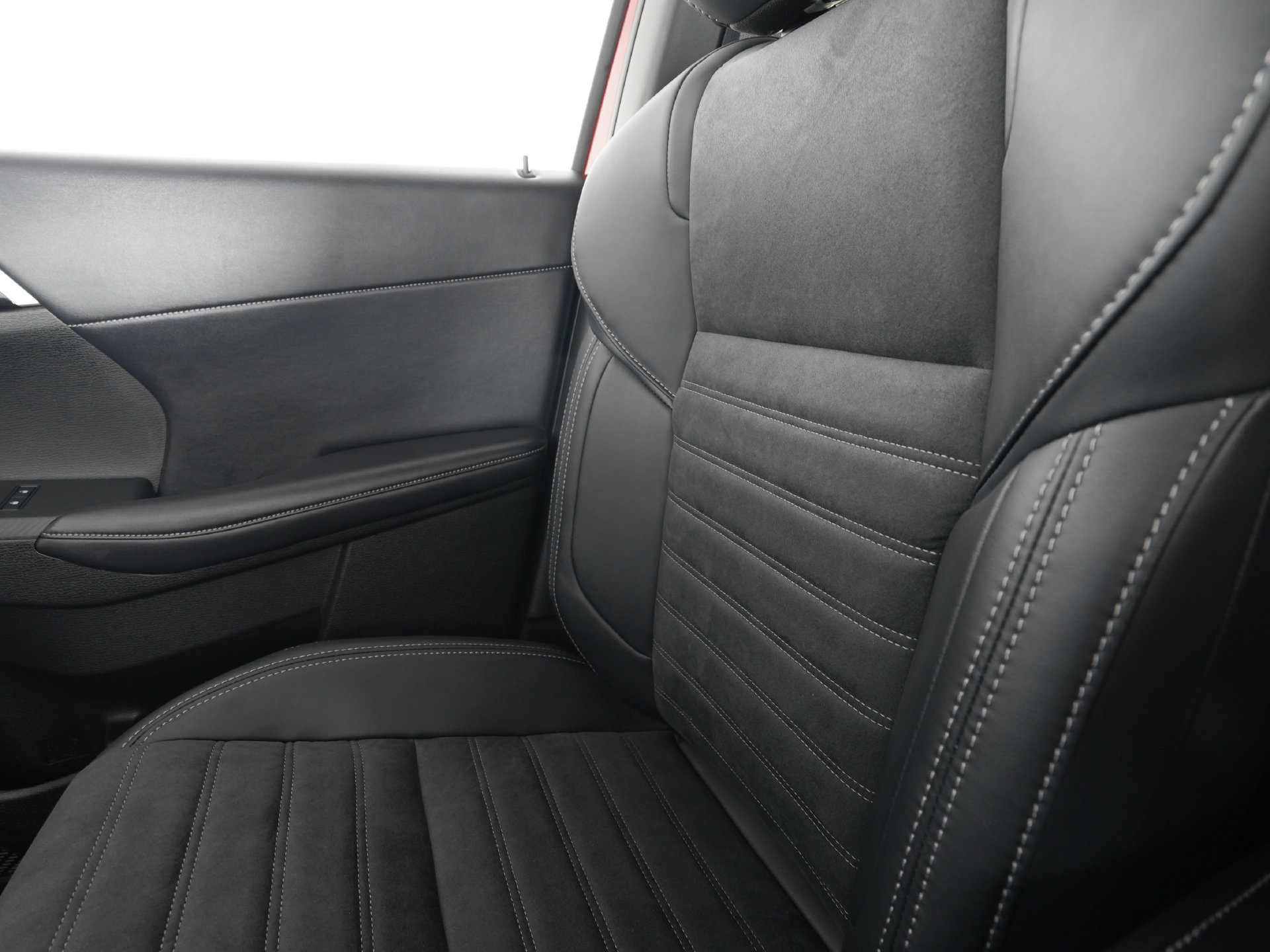 New 2026 Mitsubishi Outlander LE FWD image 19
