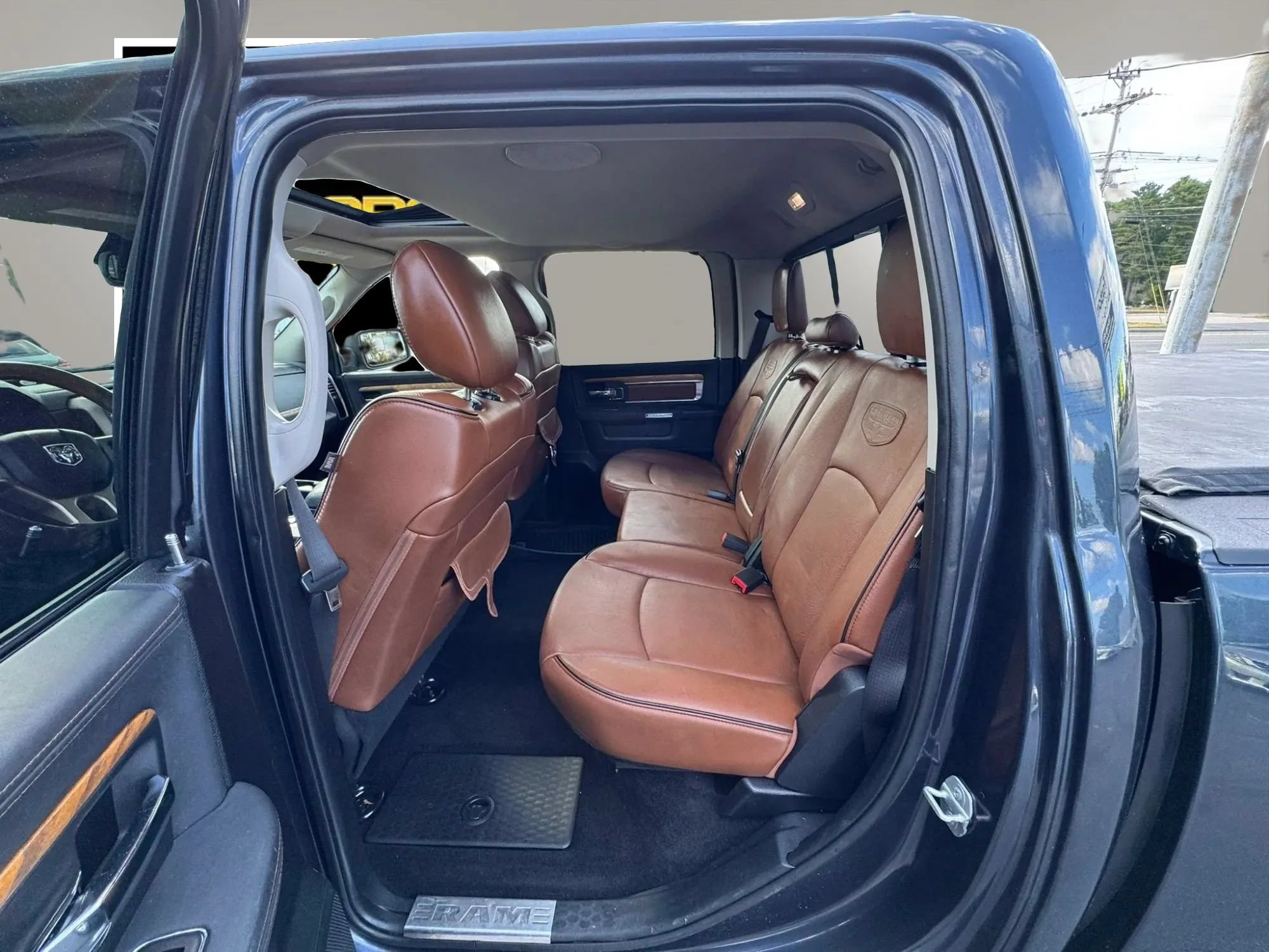 Used 2014 RAM 1500 Longhorn AWD/4WD image 10