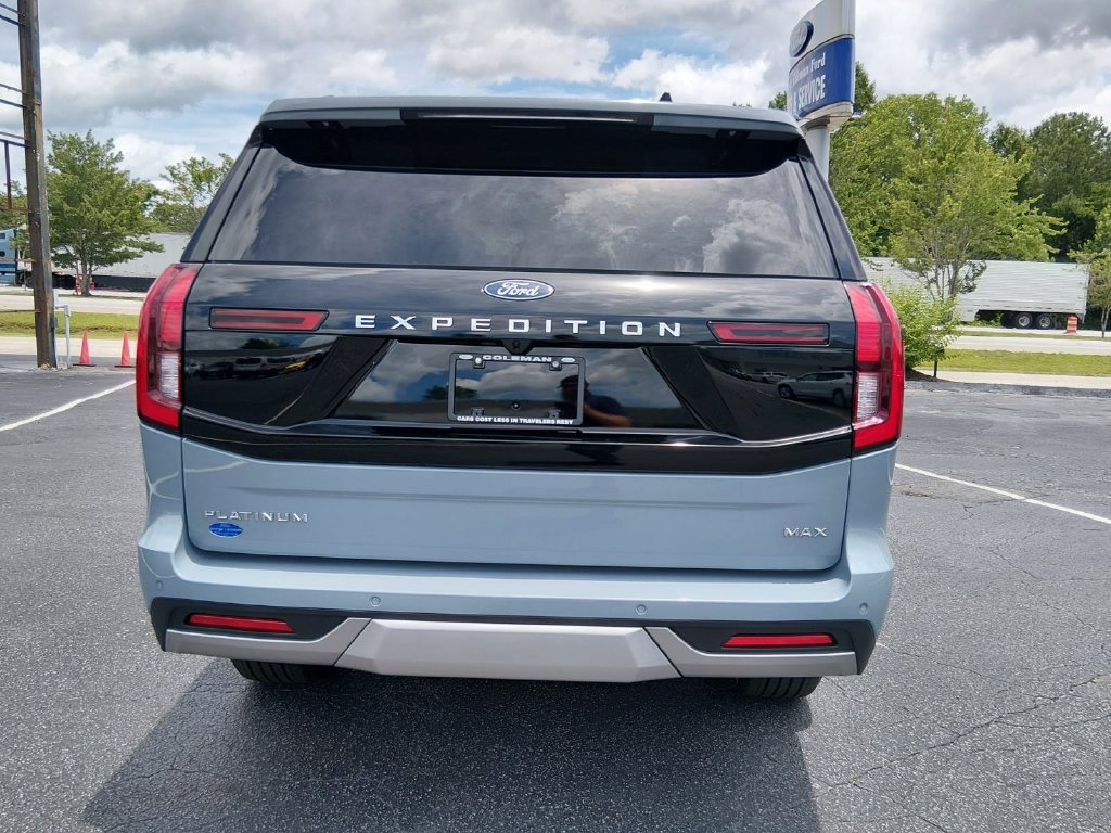 New 2026 Ford Expedition Max Platinum w/ Platinum Ultimate Package AWD/4WD image 5