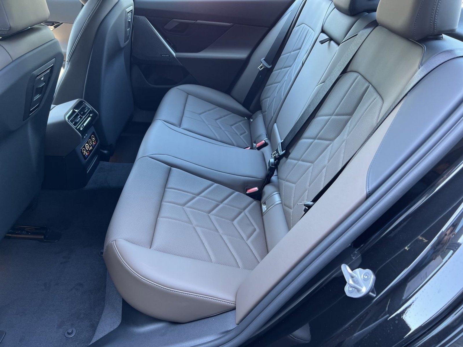 New 2026 BMW i5 eDrive40 w/ M Sport Package image 22