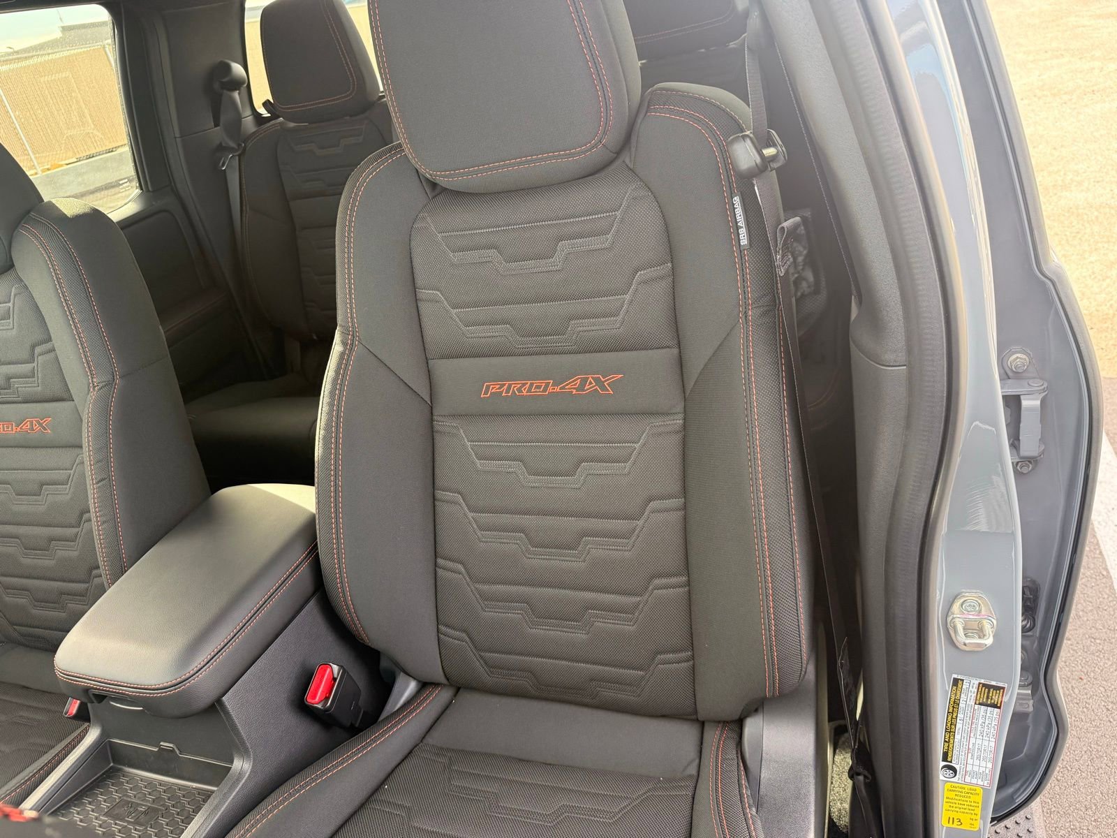 New 2026 Nissan Frontier PRO-4X w/ Pro-4x Convenience Package image 27