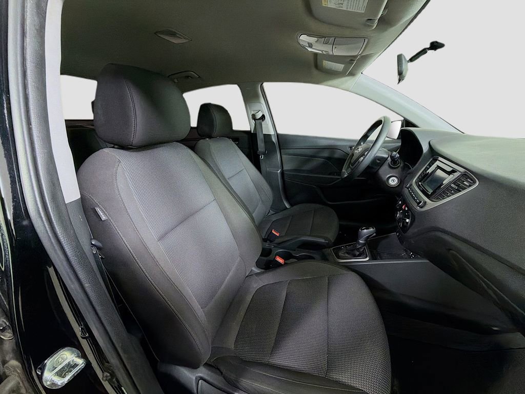 Used 2020 Hyundai Accent SE FWD image 20