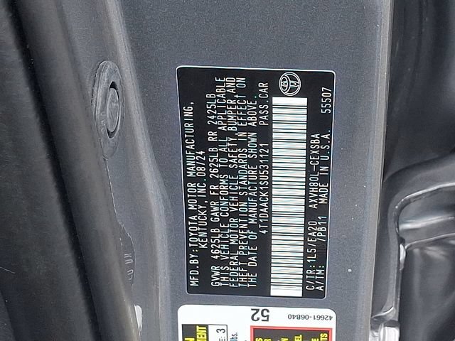 Used 2025 Toyota Camry SE FWD image 26