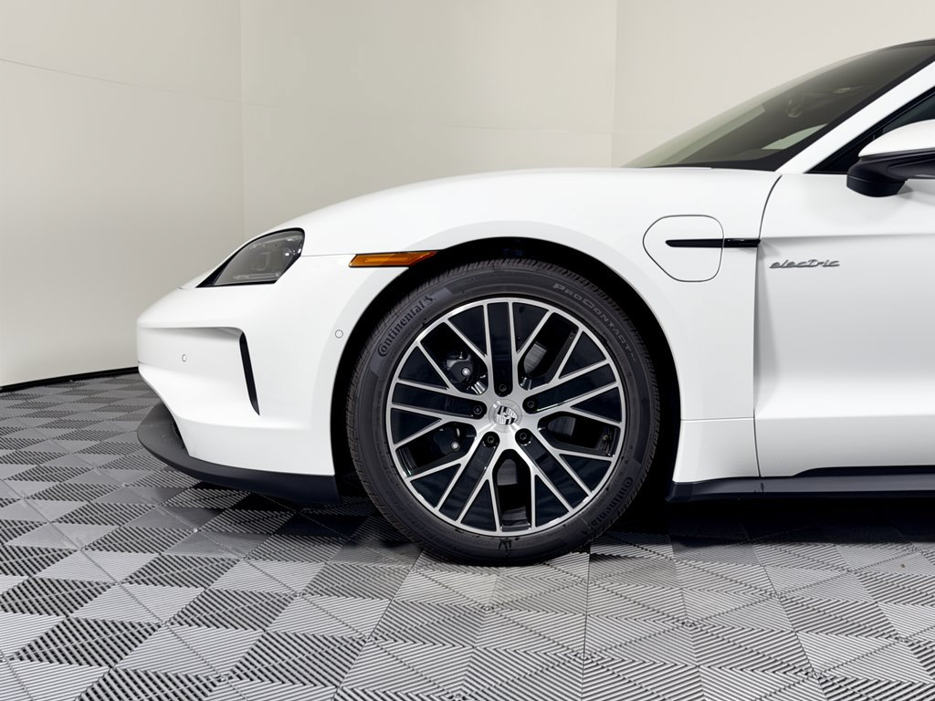 New 2026 Porsche Taycan RWD image 13