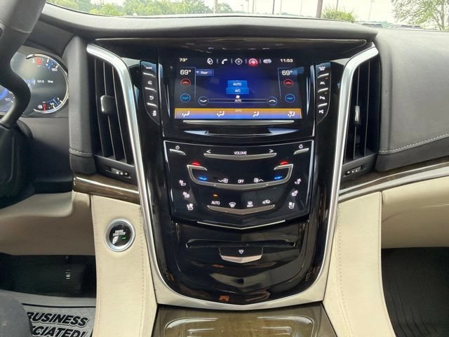 Certified 2020 Cadillac Escalade Luxury AWD/4WD image 21