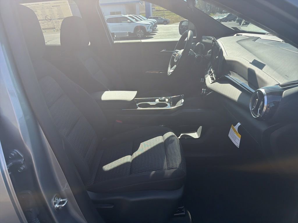 New 2026 Chevrolet Equinox LT image 42