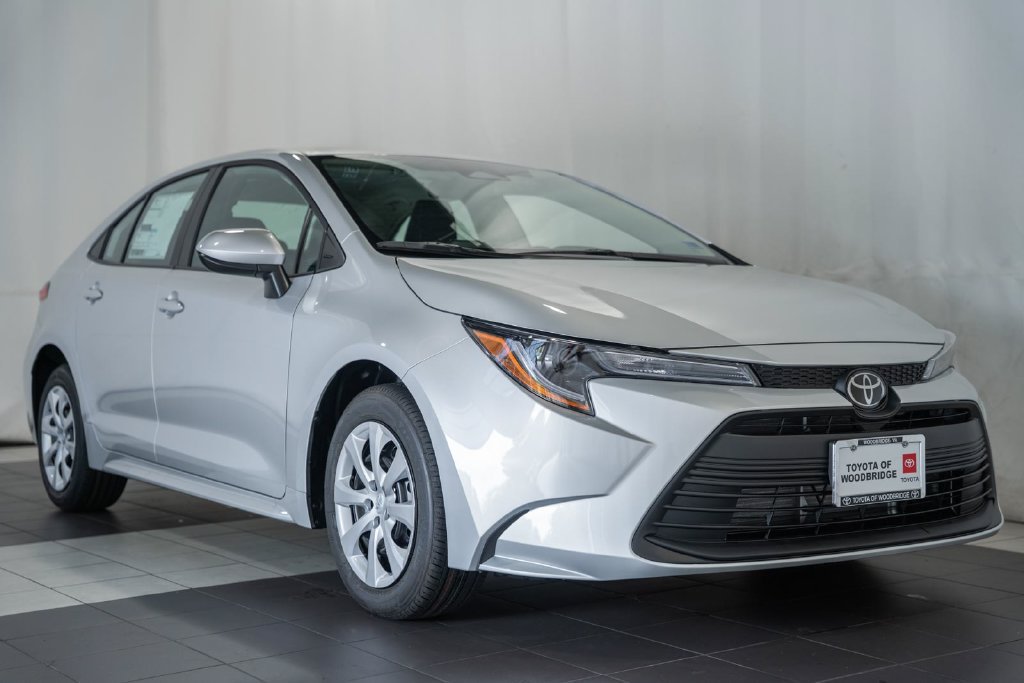 New 2027 Toyota Corolla LE