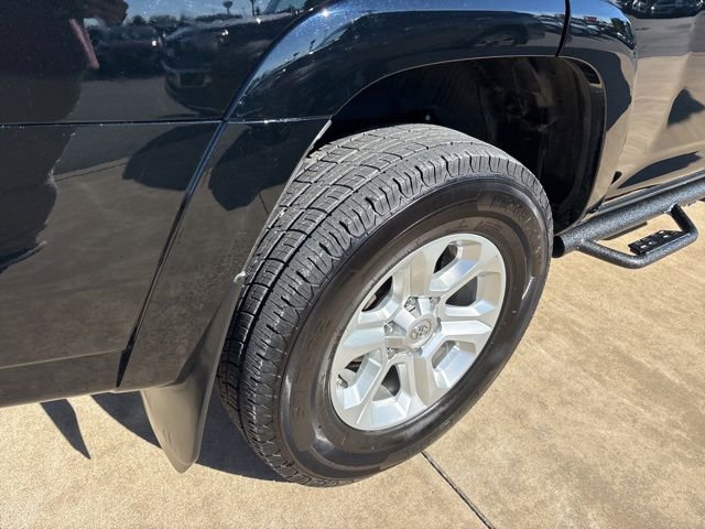 Used 2019 Toyota 4Runner SR5 image 9