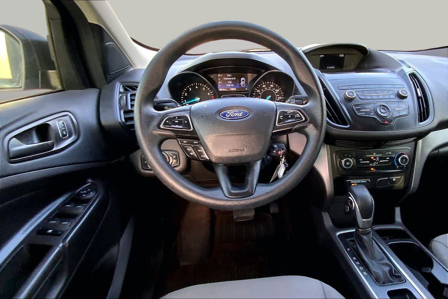 Used 2019 Ford Escape S FWD image 5