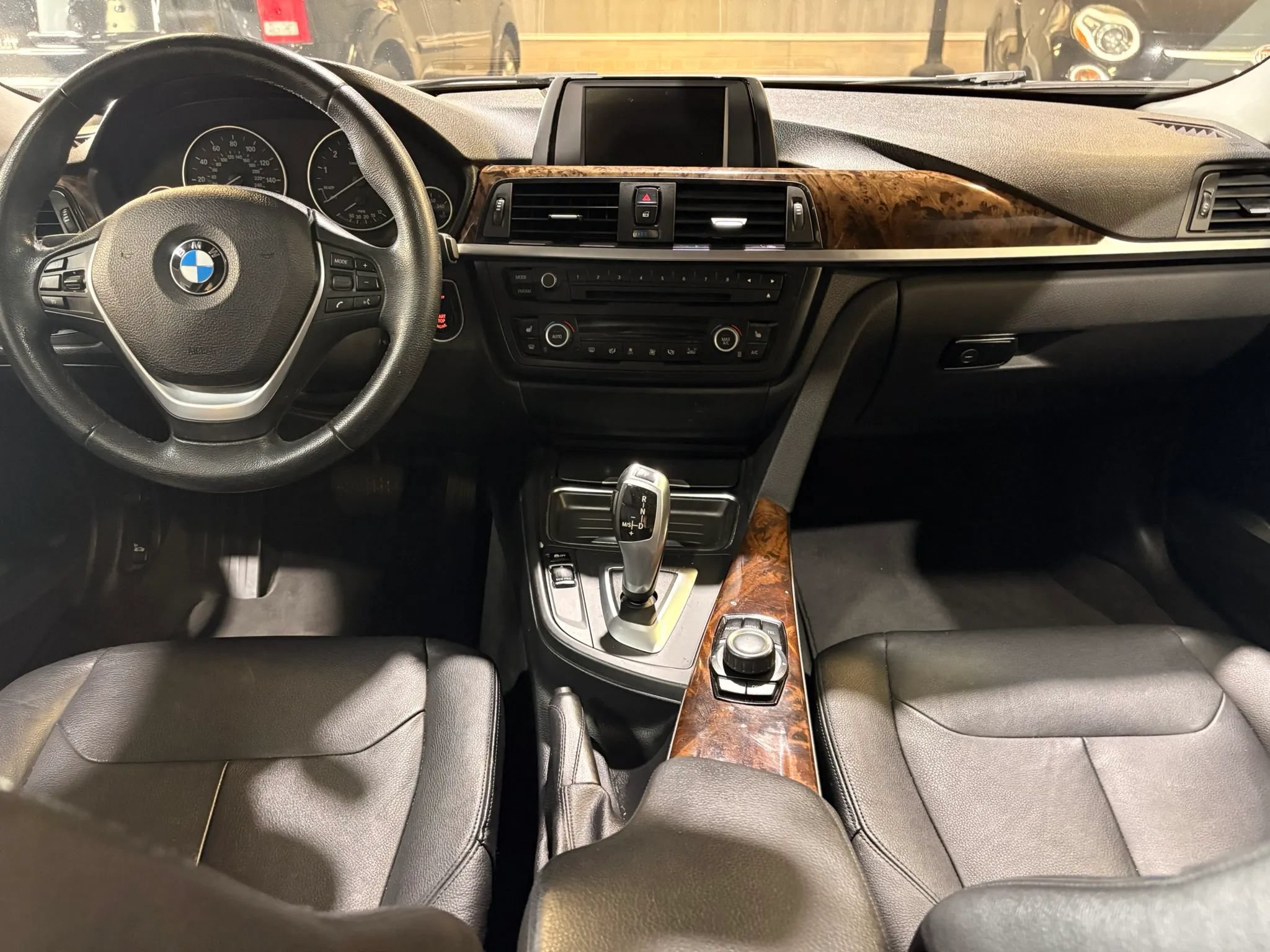 Used 2014 BMW 328i xDrive Sedan AWD/4WD image 14