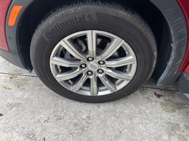 Used 2022 Cadillac XT4 Premium Luxury w/ Enhanced Visibility Package FWD image 24