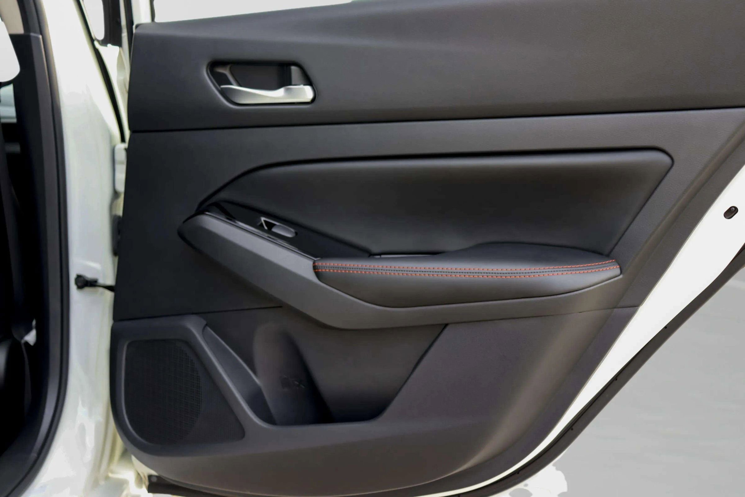 Used 2024 Nissan Altima 2.5 SR image 31