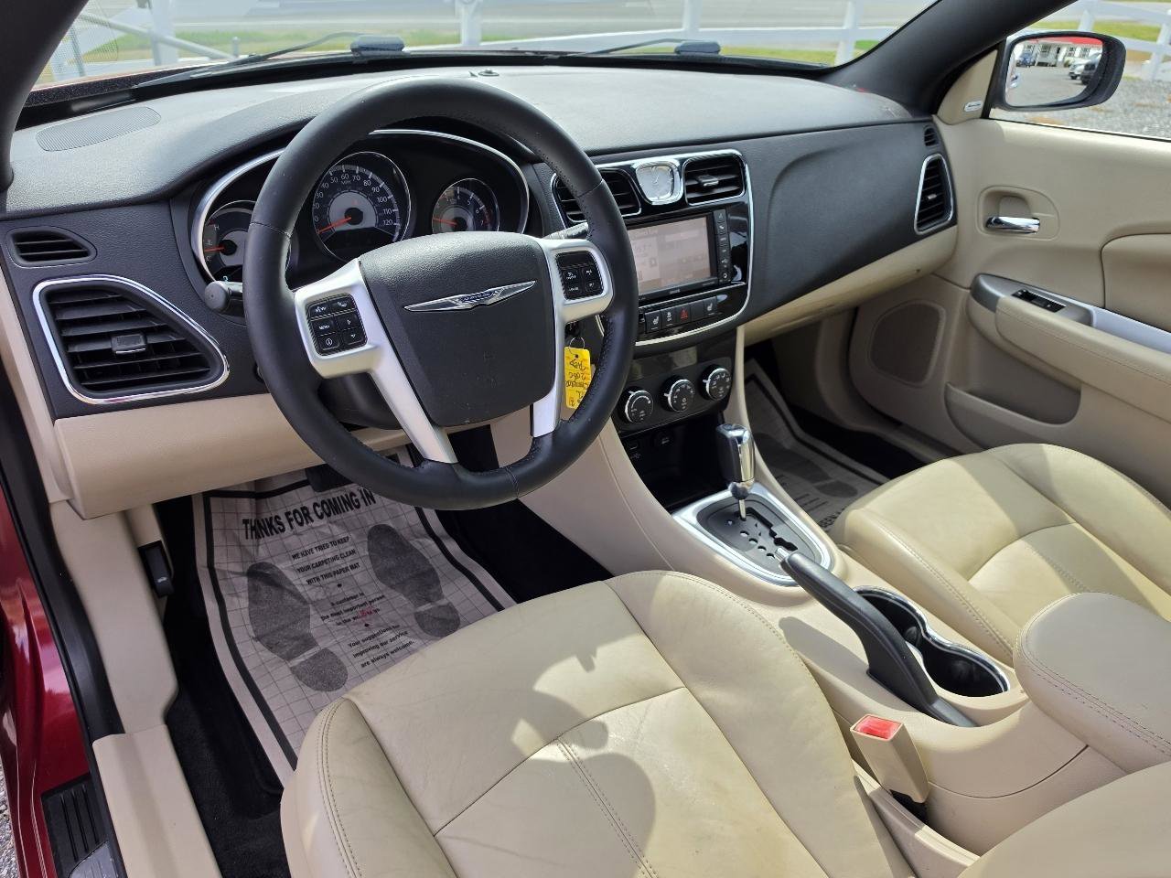 Used 2012 Chrysler 200 Limited FWD image 7